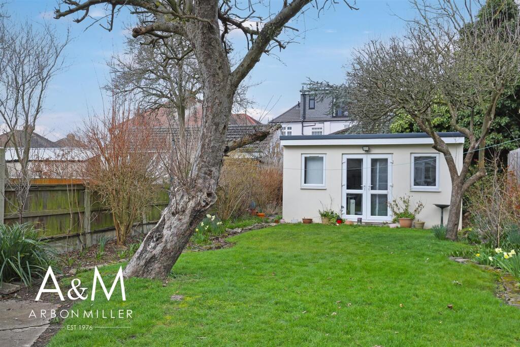 Rear Garden/Outbuilding