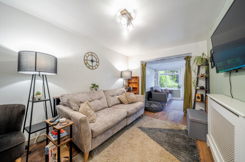 1386774-5-6931af8d91a27-1