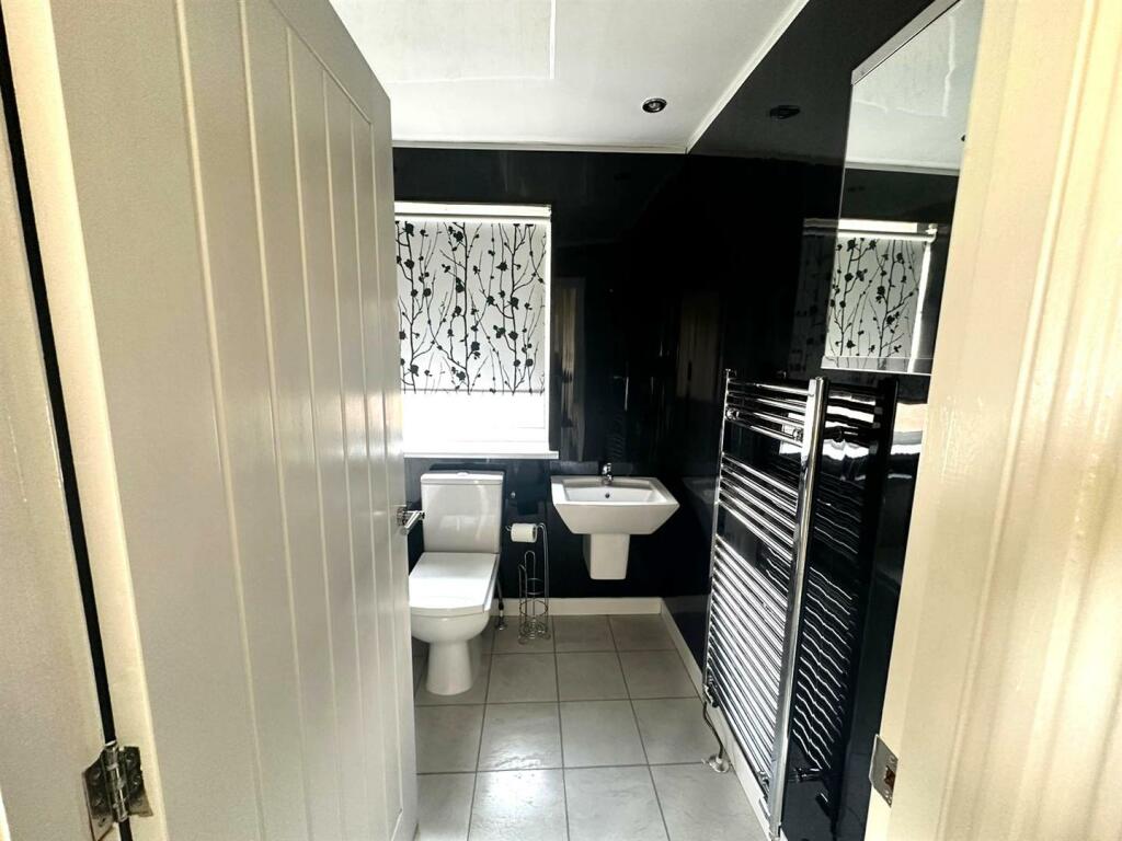 WhatsApp Image 2024-05-17 at 12.33.01 (4).jpeg