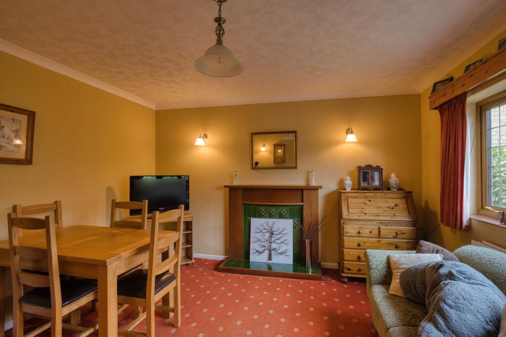 Dining/Sitting Room