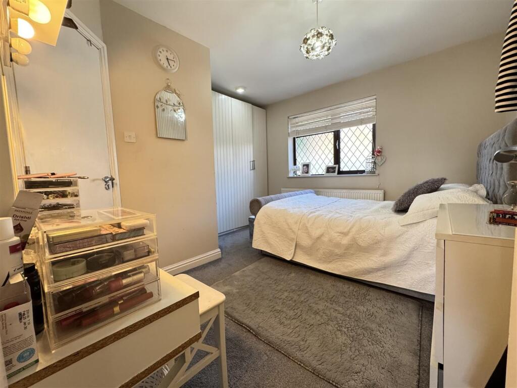 IMG_7908 (Large).JPG