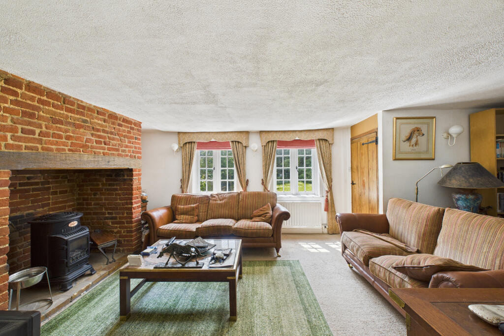 CAM05454G0-PR0011-STILL003