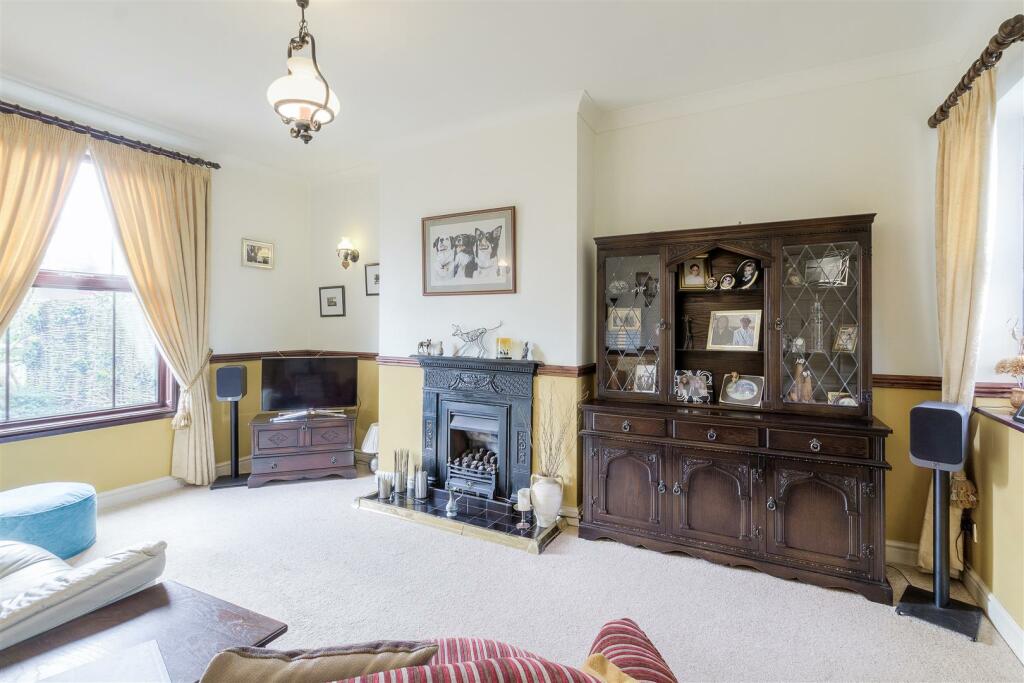 60 Loughborough Road, Coleorton