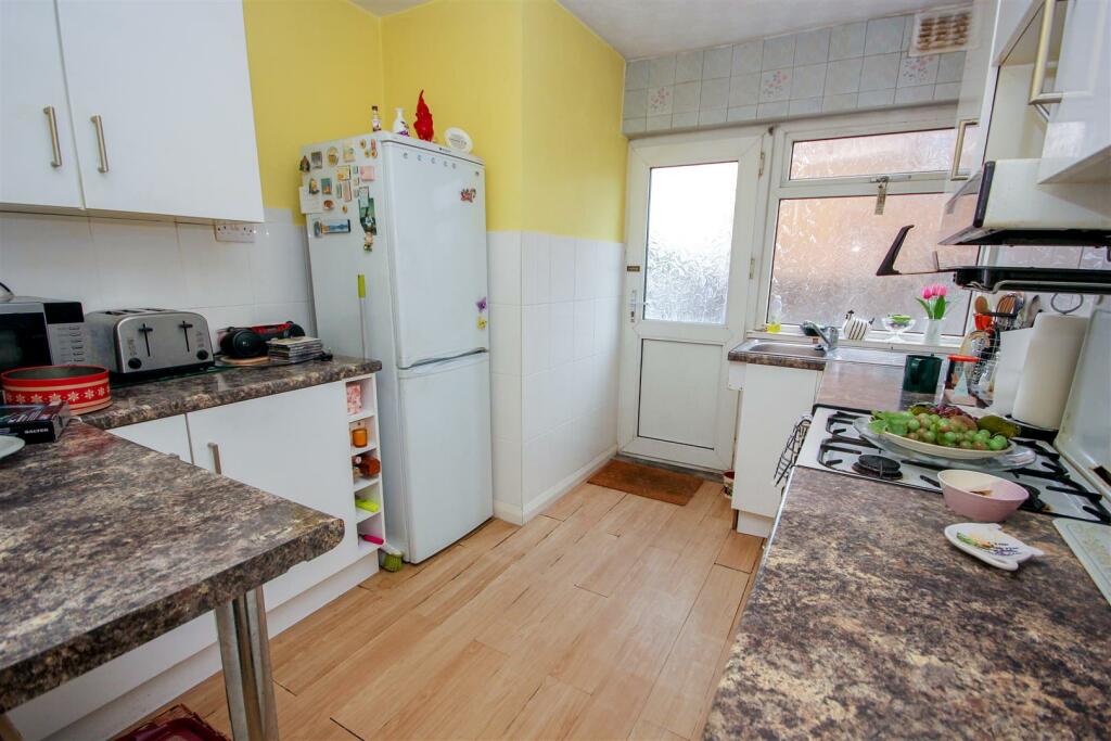 Kitchen.jpg