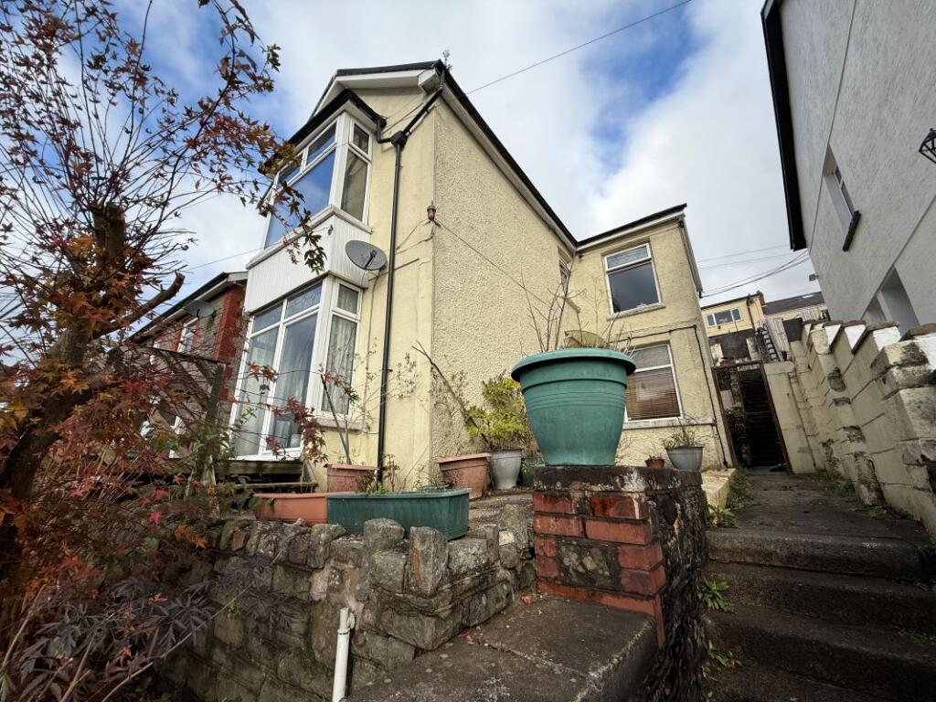 58 Tyntyla Road, Ystrad, Pentre, Mid Glamorgan, CF41 7SD