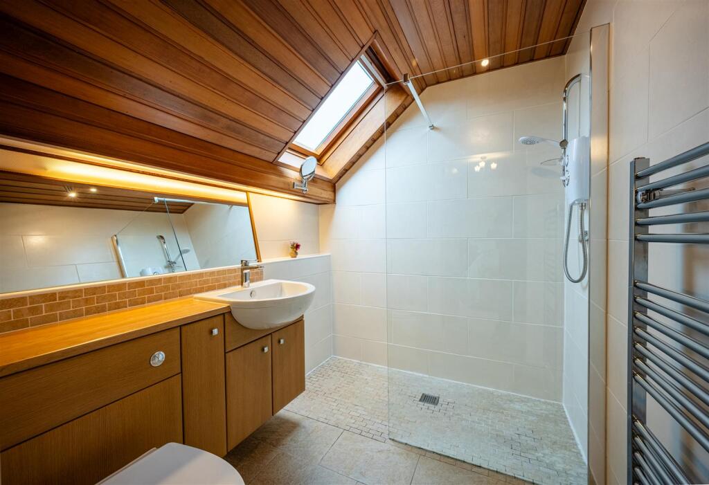 En Suite.jpg