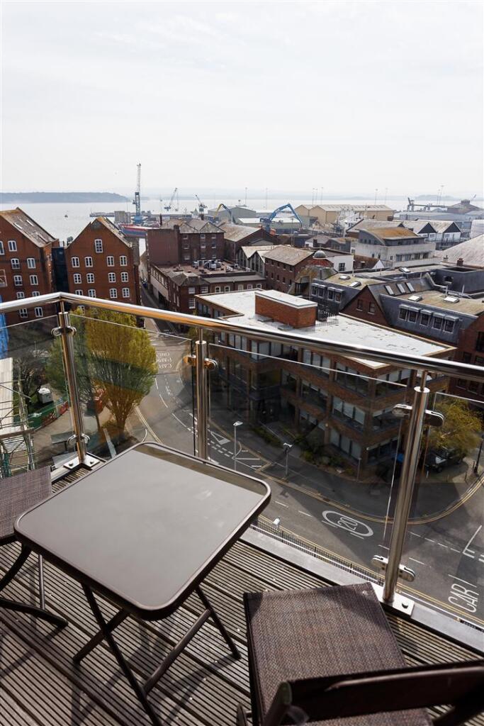 704 Orchard Plaza-ph20_print.jpg