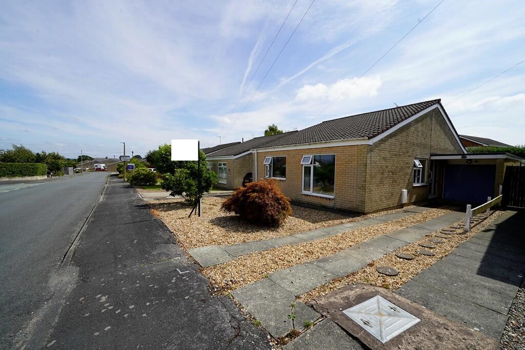 Front street view...