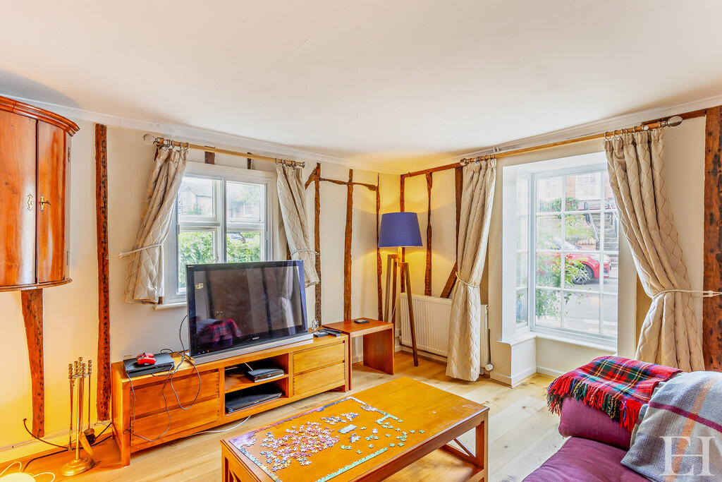 8649461-interiorW...