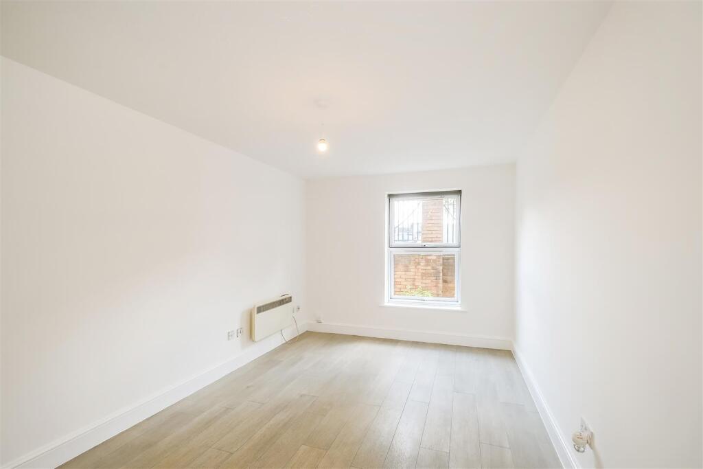 61 Latchingdon court-11.jpg