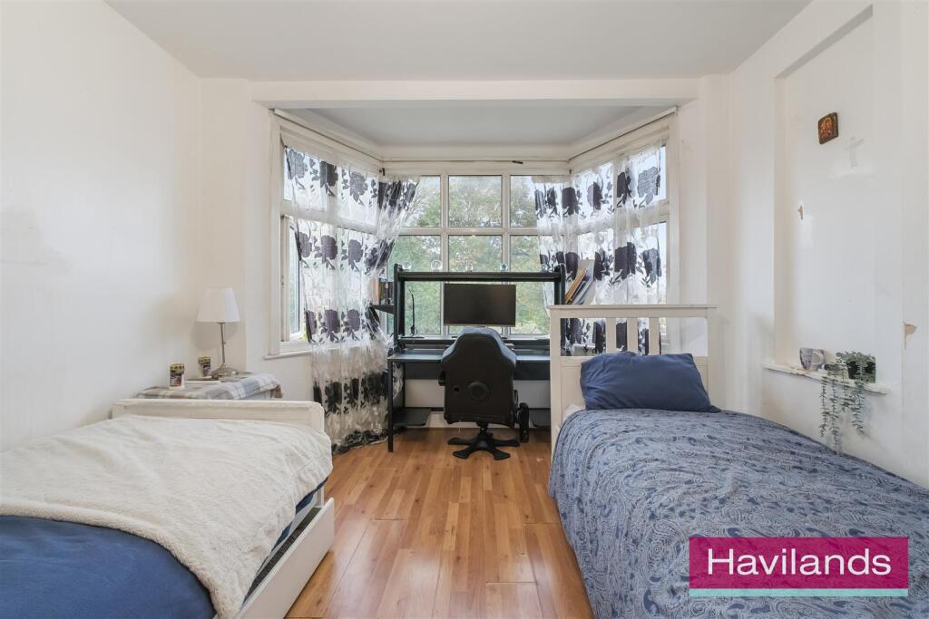 Firs Park Avenue-8.jpg