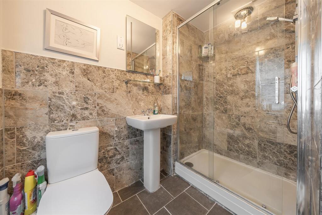 Roman Close, Northampton