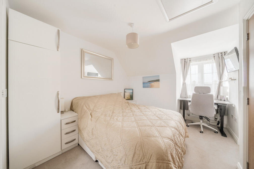 1316190-22-685e72...