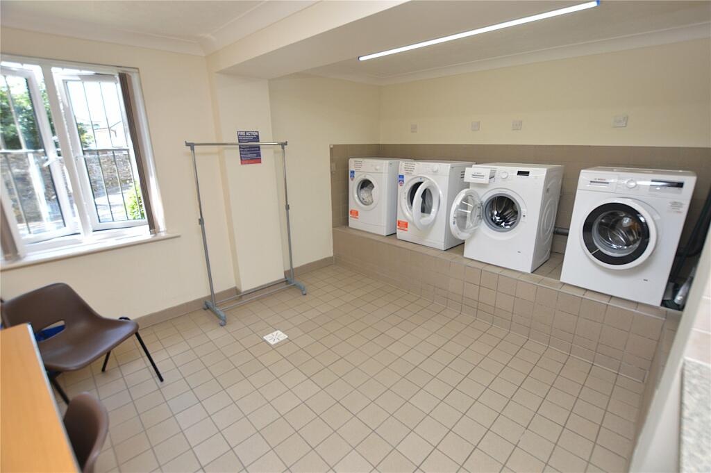Residents Laundry