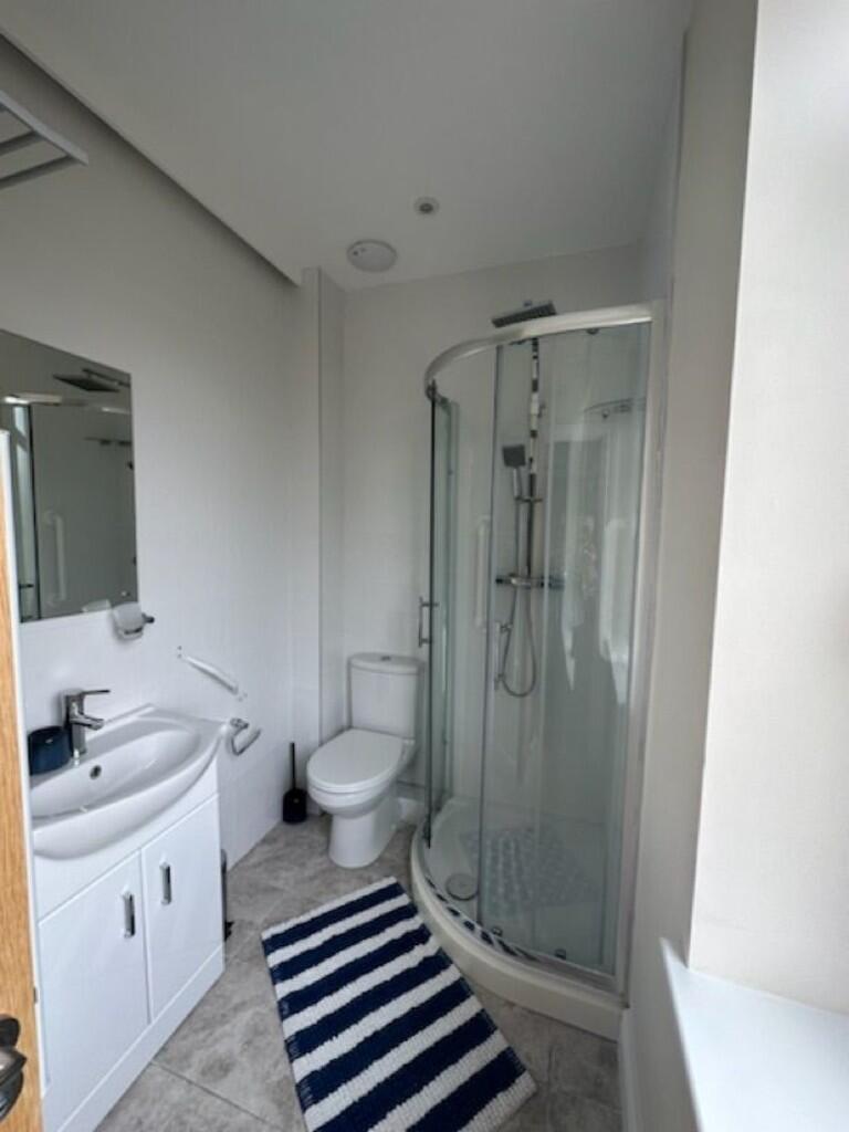 cab17e09-8400-4f8...