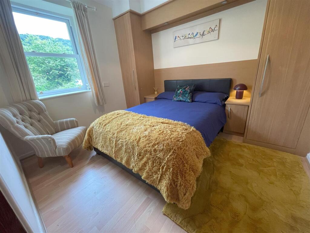 Second Bedroom 2.jpeg