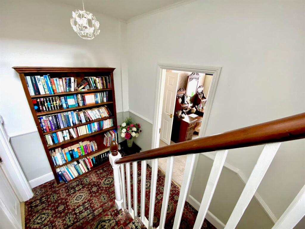 London Road South (16).jpg