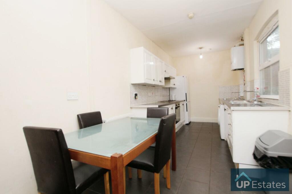 Kitchen/ Diner