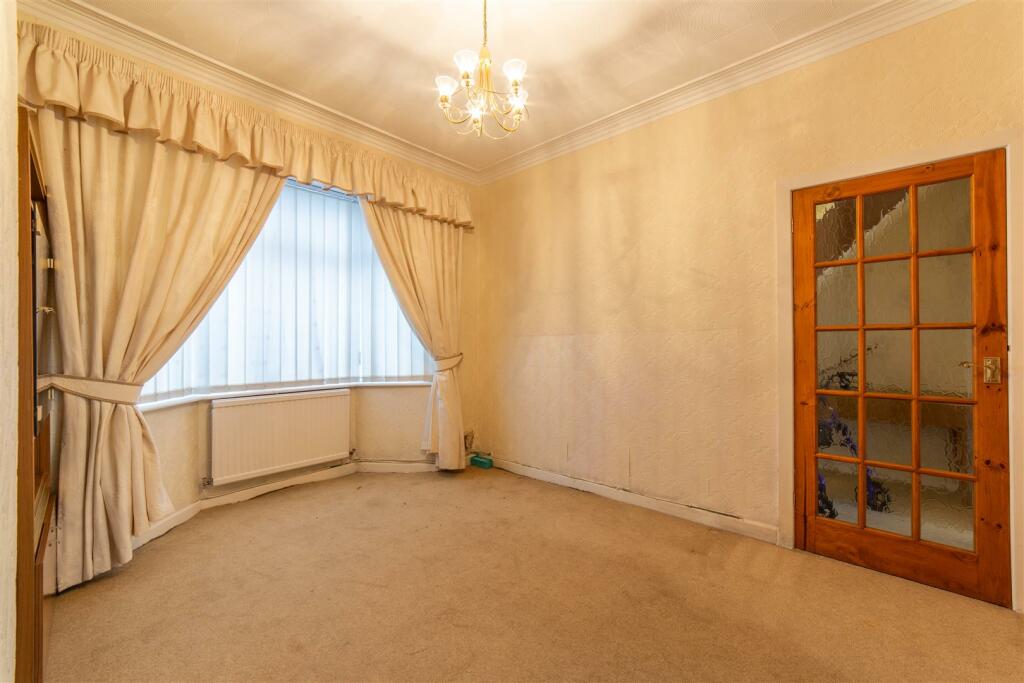 15 Balmoral Road-8.jpg