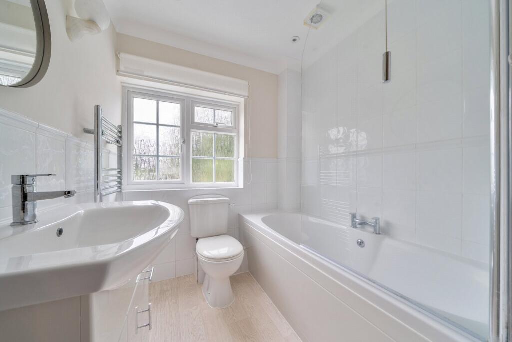 1361225-15-68dcf7...