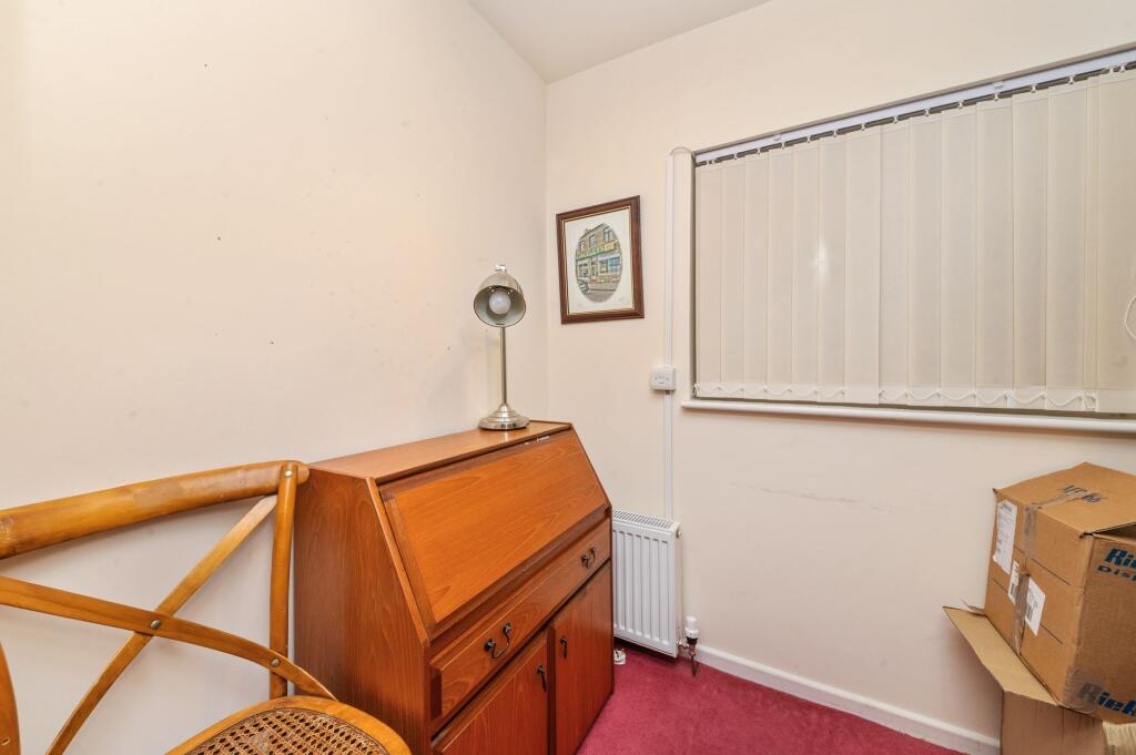 HOME OFFICE/GROUND FLOOR BEDROOM