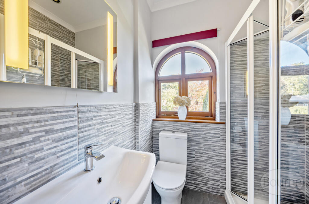 e33cd139-d722-4ae...