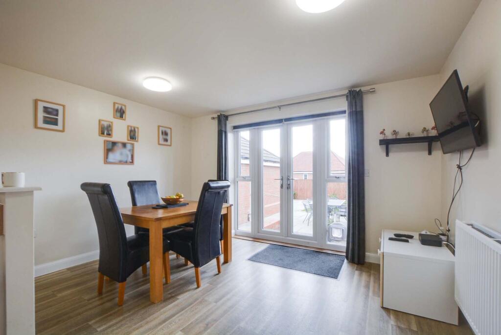Open Plan Fitted Dining Kitchen