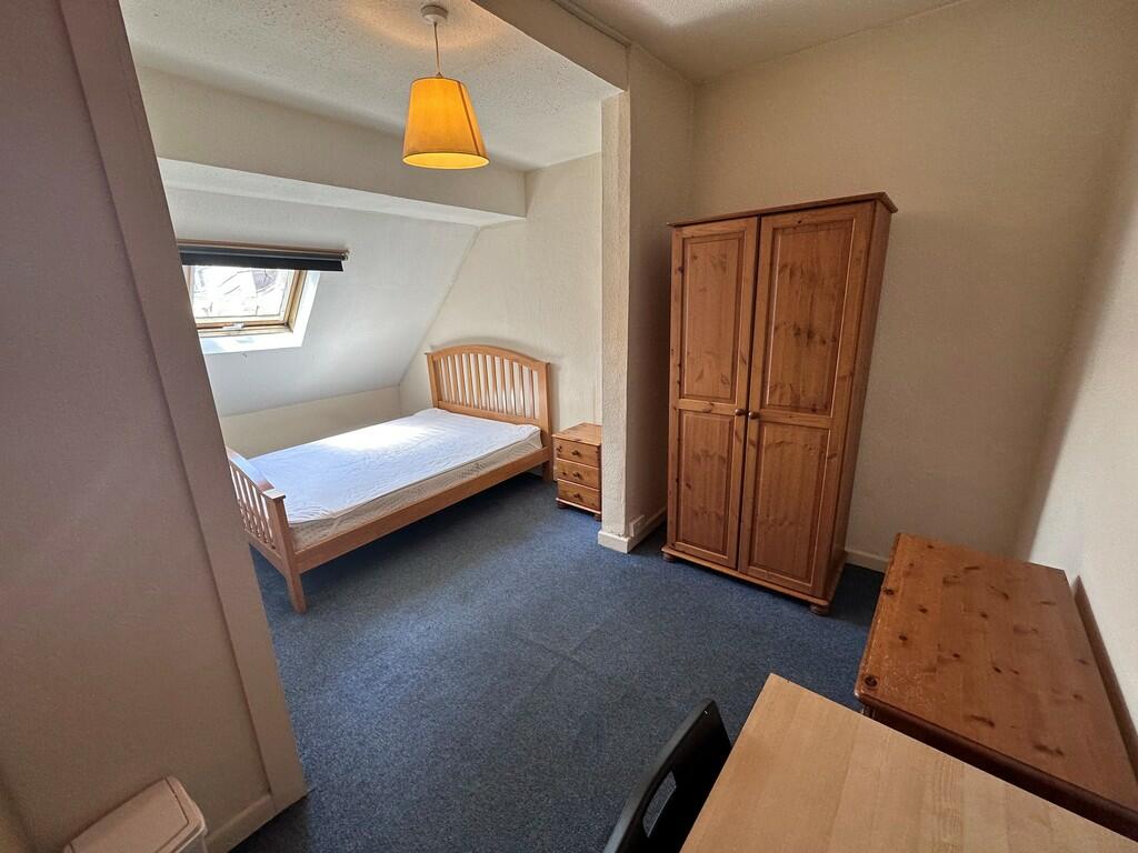 sf rear right .jp...