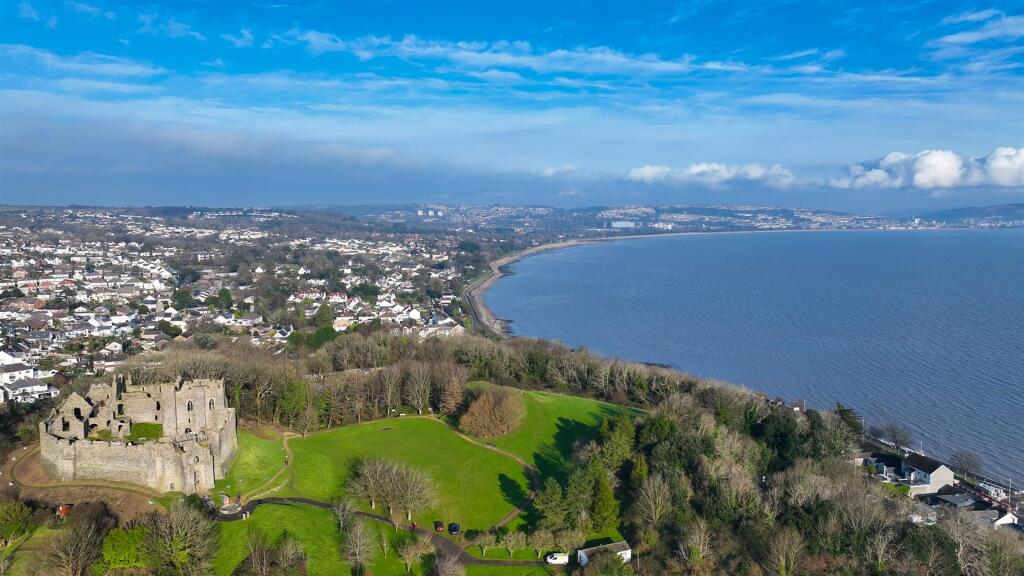 Sequence 01.00_46_51_15.Still014.jpg