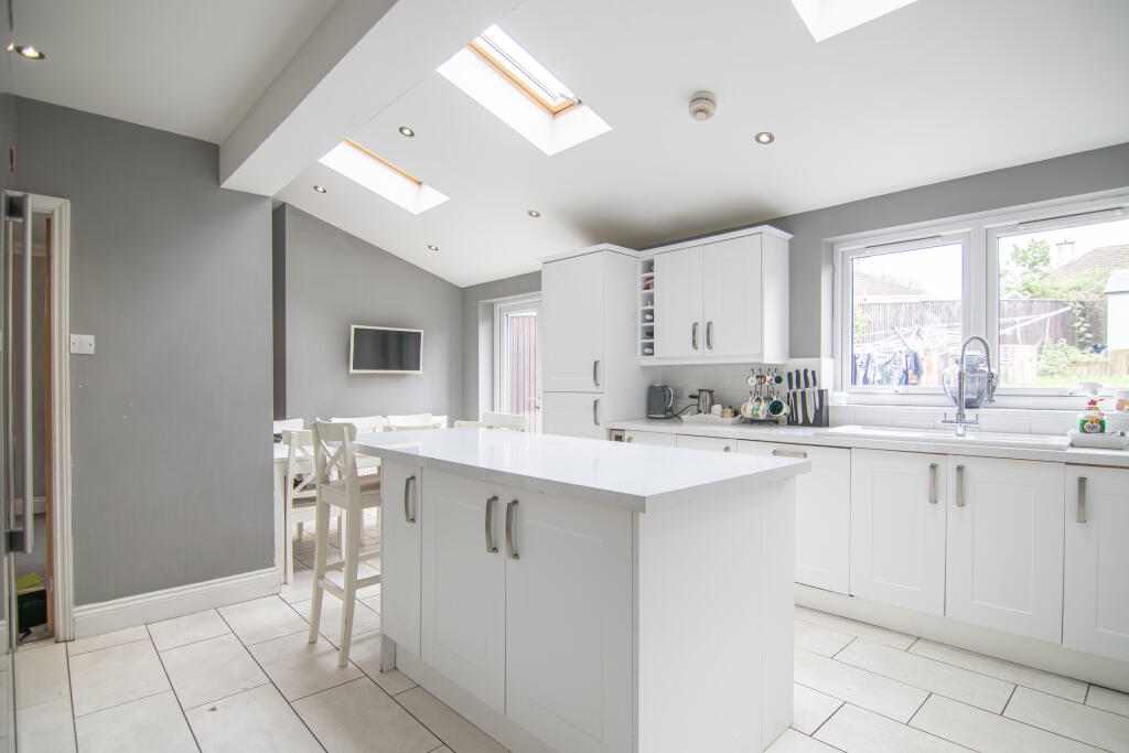 Kitchen (10)