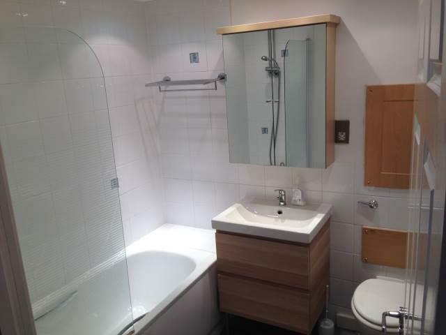 bathroom best.JPG