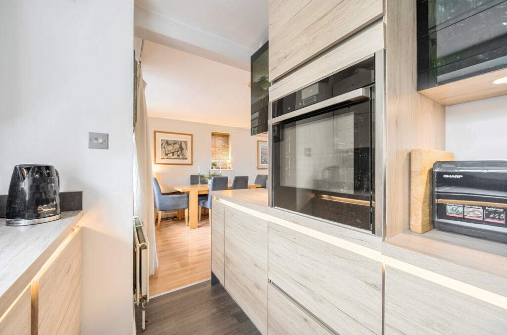 1344893-12-68dd11...