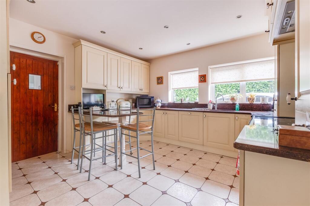 Constables - The Hawthorns-21.jpg