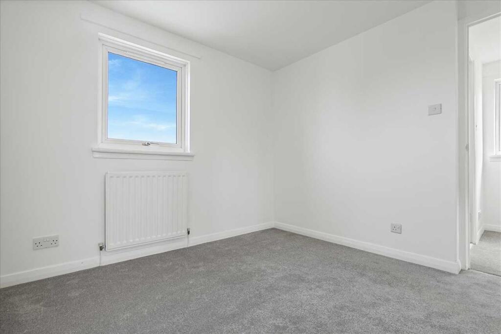 Bedroom Two (3)