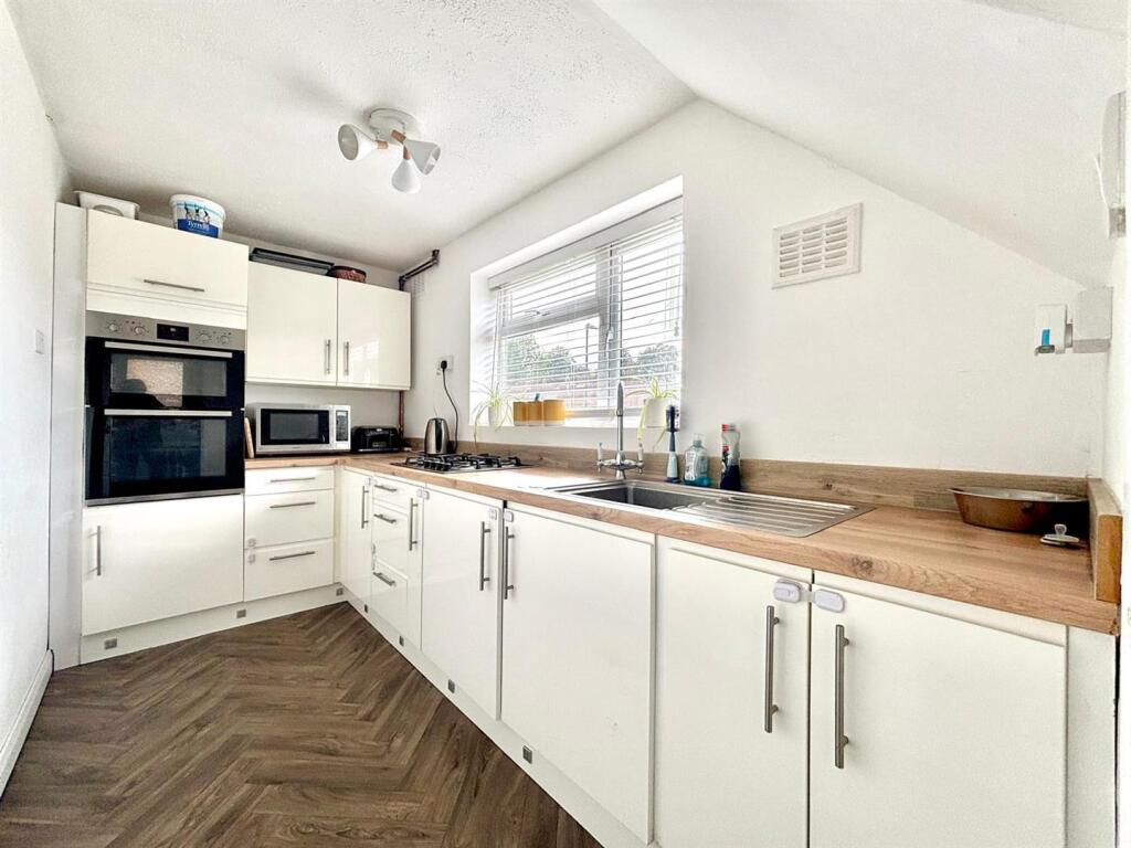 WhatsApp Image 2025-08-21 at 16.30.23_405c99ce.jpg