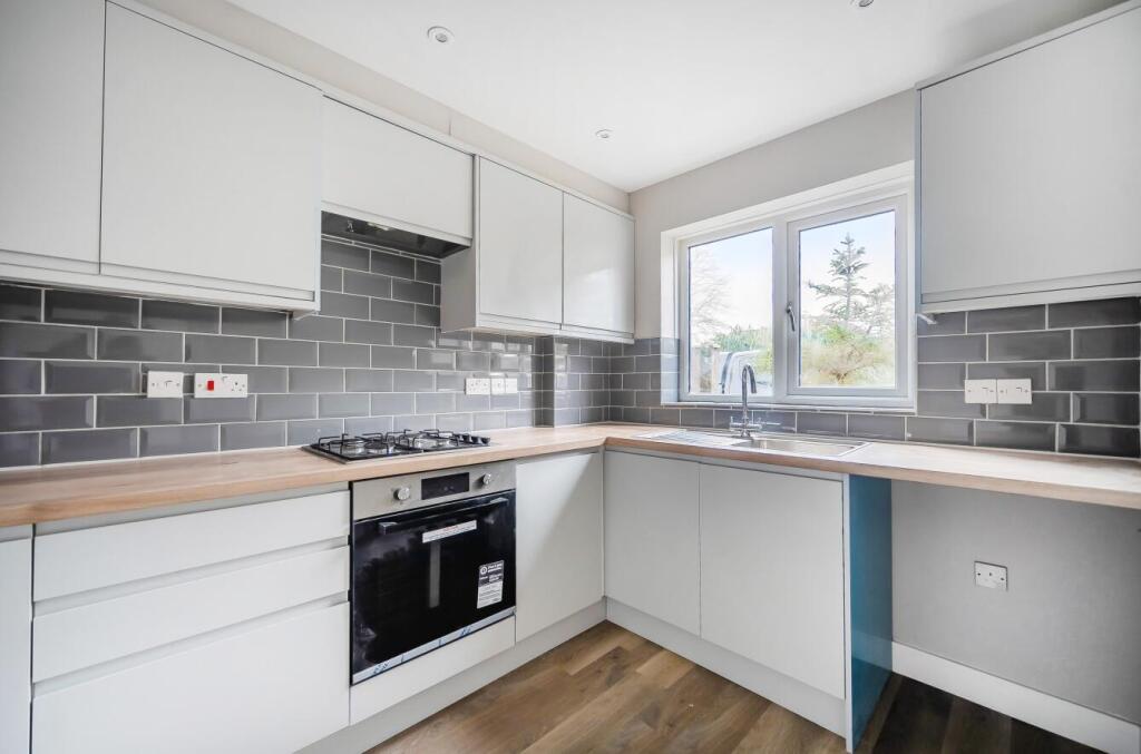 678e22d6ea3de-l-1230048 (5).jpg