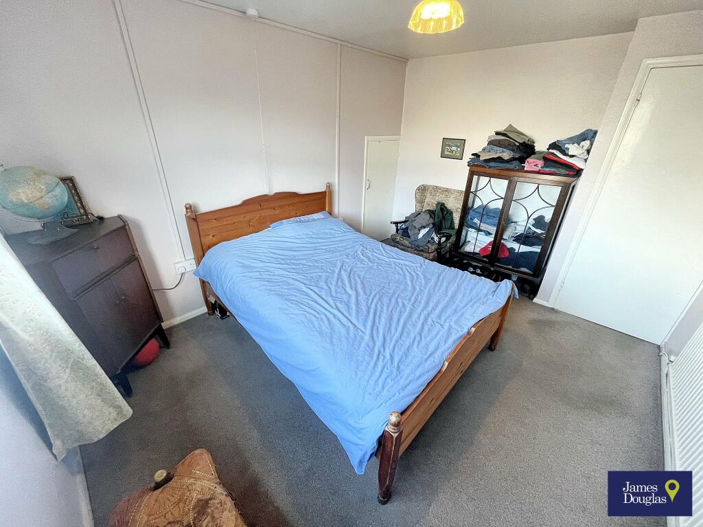 Bed12