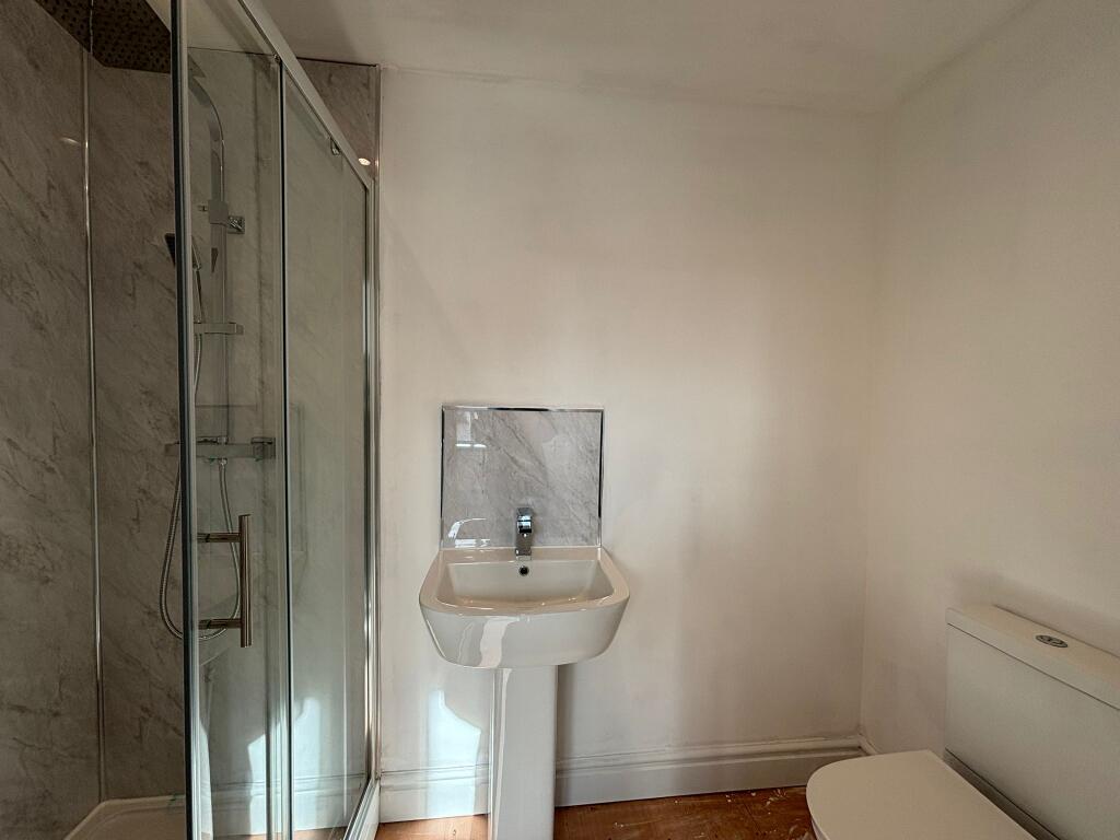 WhatsApp Image 2025-10-24 at 14.15.56 (1).jpeg