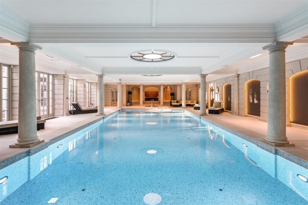 81912 Round Hill-69.jpg