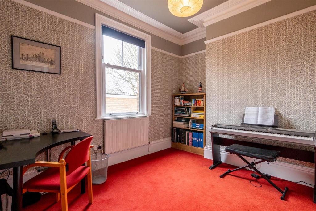 Bedroom 3.jpg