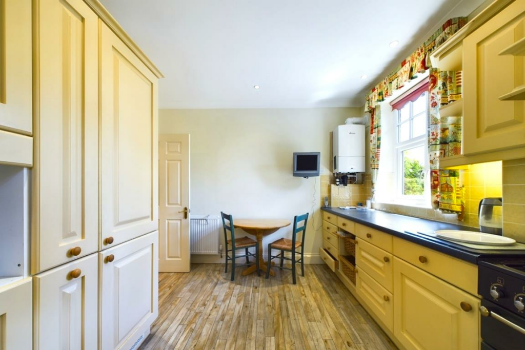 Kitchen 2nd (2).png