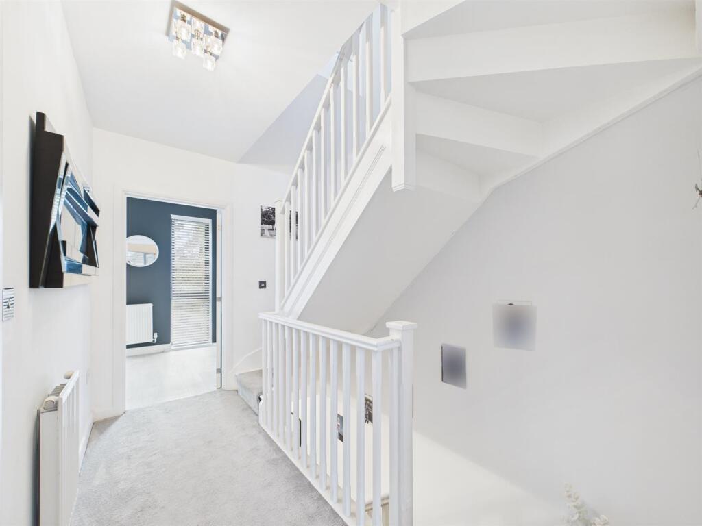 landing cane hill.jpg