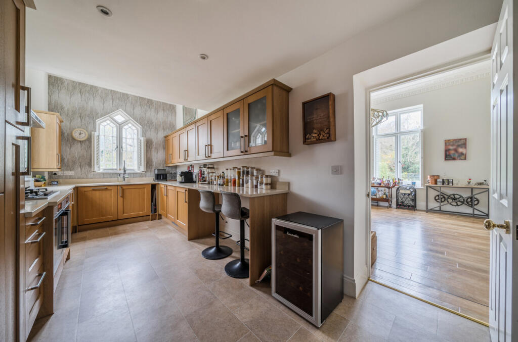 1381143-17-691363...