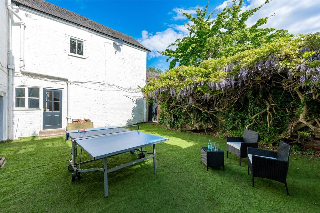 Coach House