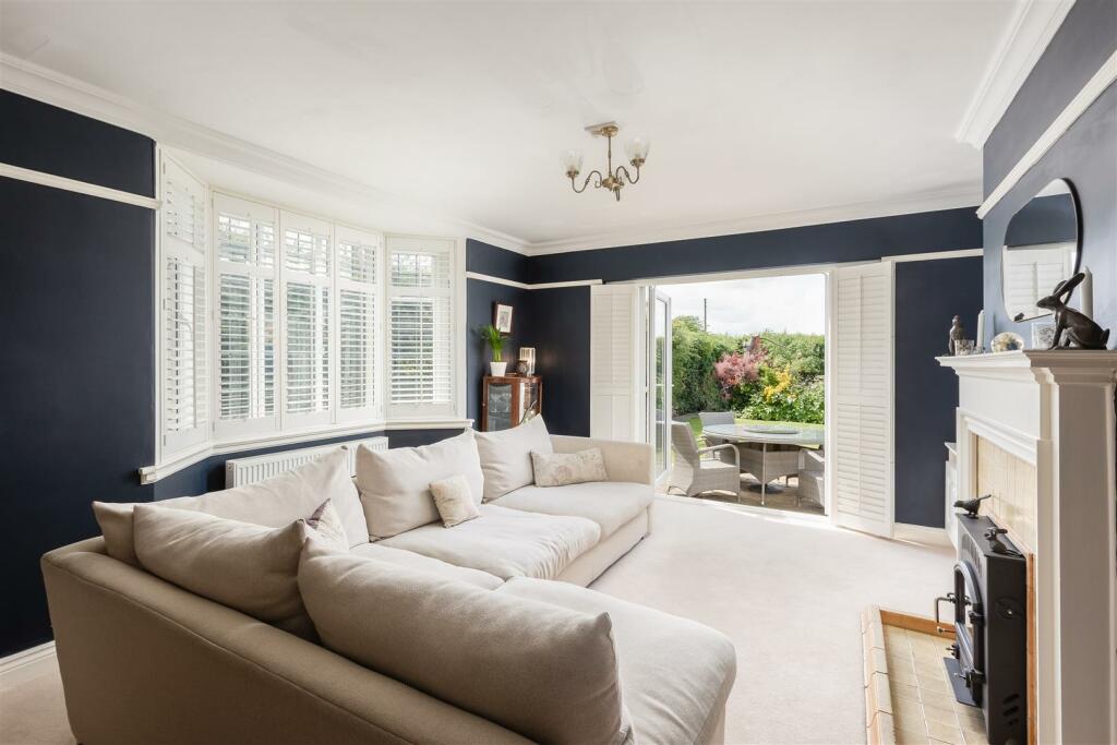 Ettington House Sitting Room-2.jpg