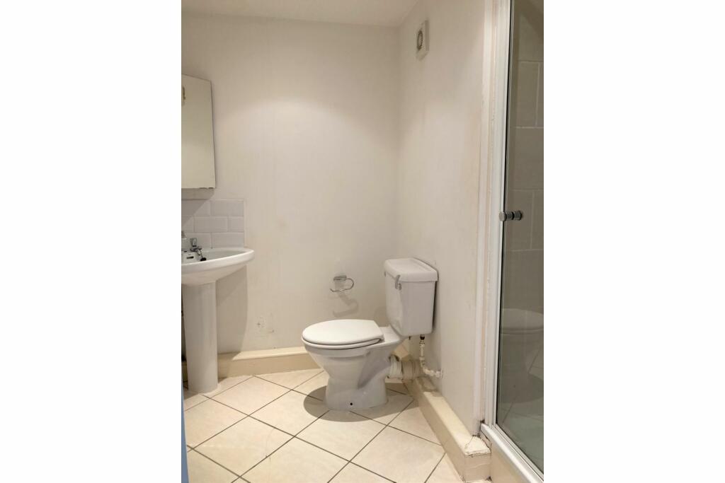 Master En-suite