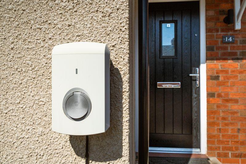 VE point/front door