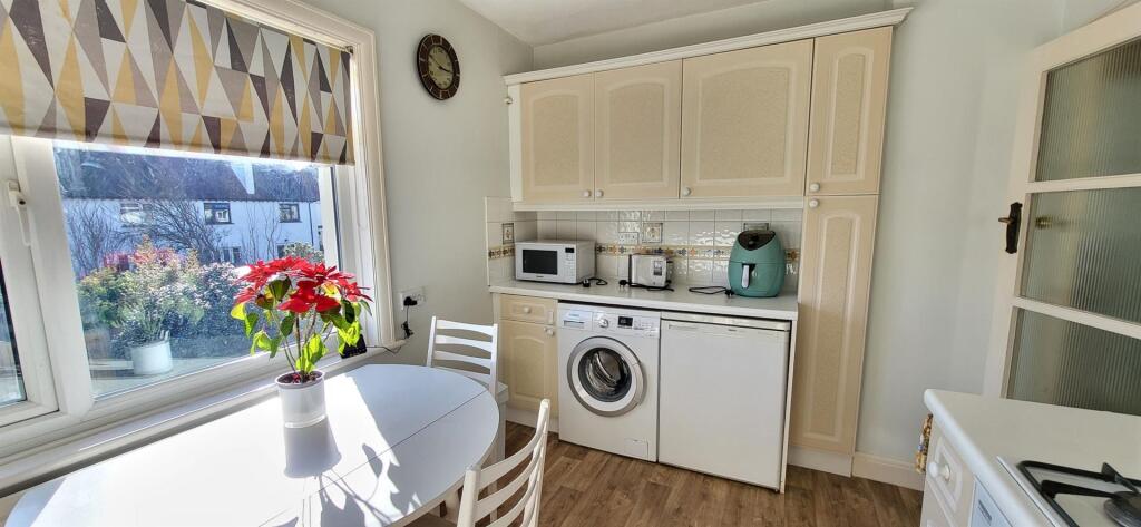 Kitchen /  Dining Room