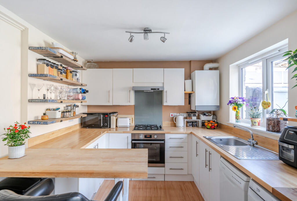 1341122-7-689f006...