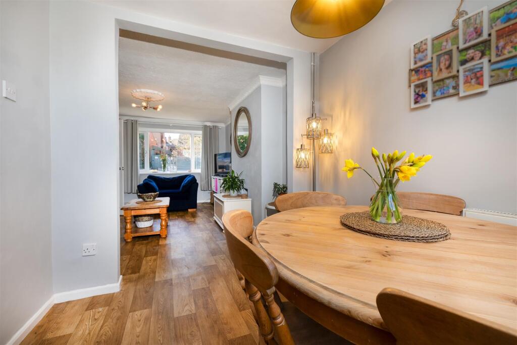 DE12 7RB 5MS-005.jpg